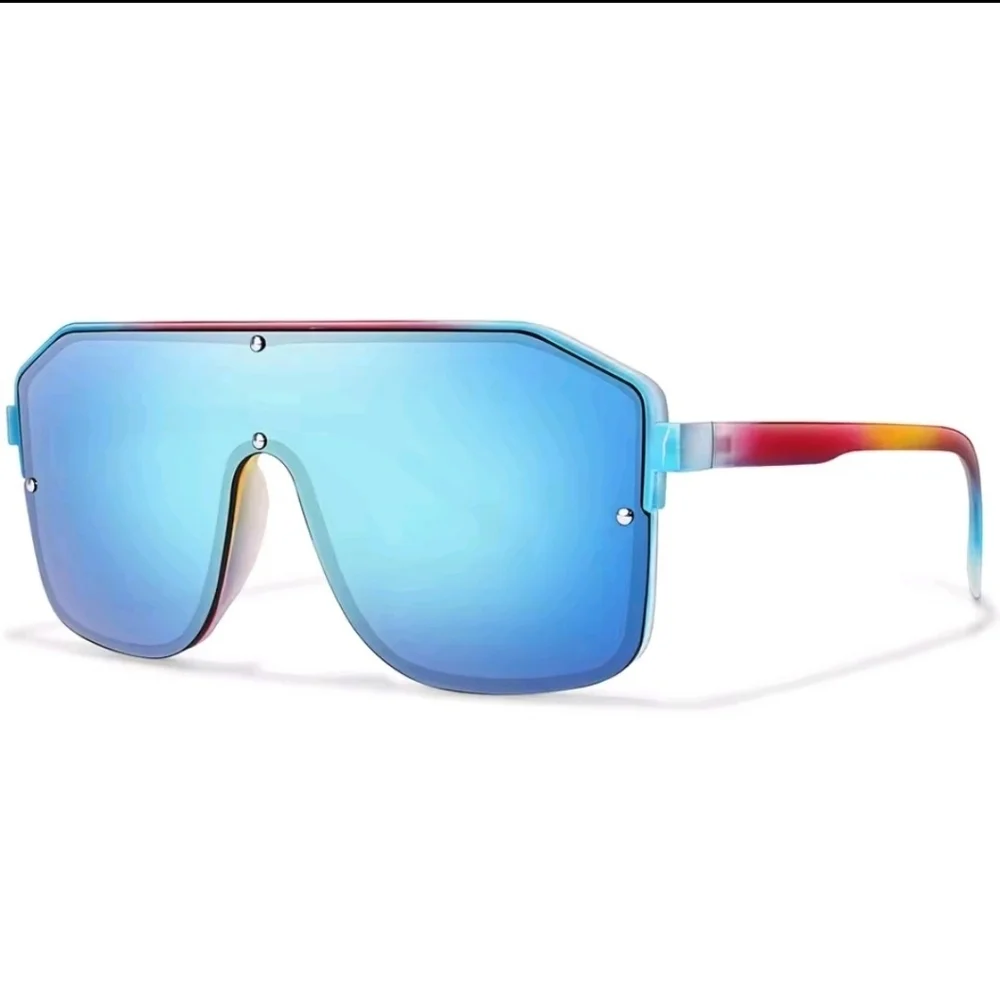 Stylish Blue Gradient Sunglasses
